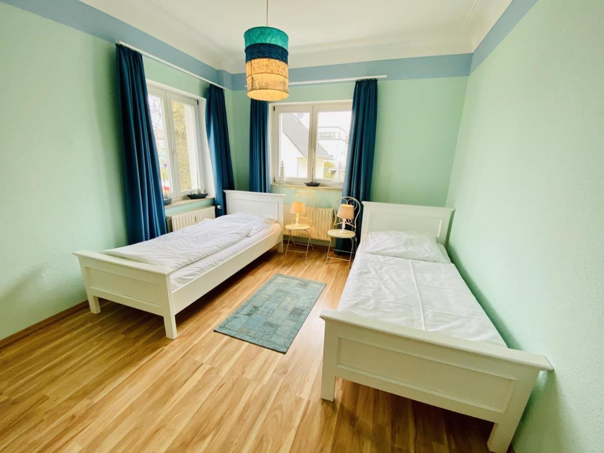 Bootshaus/ Holzdeck Apartment Rostock Exterior photo